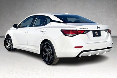2022 Nissan Sentra SV Xtronic CVT