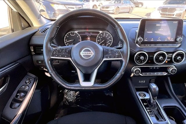 2022 Nissan Sentra SV Xtronic CVT