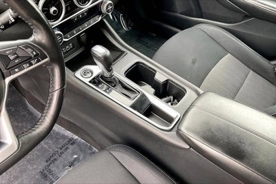 2022 Nissan Sentra SV Xtronic CVT