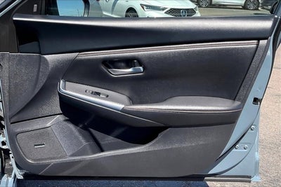 2024 Nissan Sentra SR Xtronic CVT