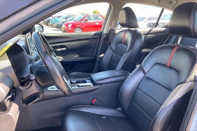 2024 Nissan Sentra SR Xtronic CVT