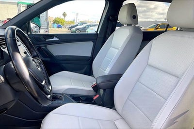 2021 Volkswagen Tiguan 2.0T SE R-Line Black