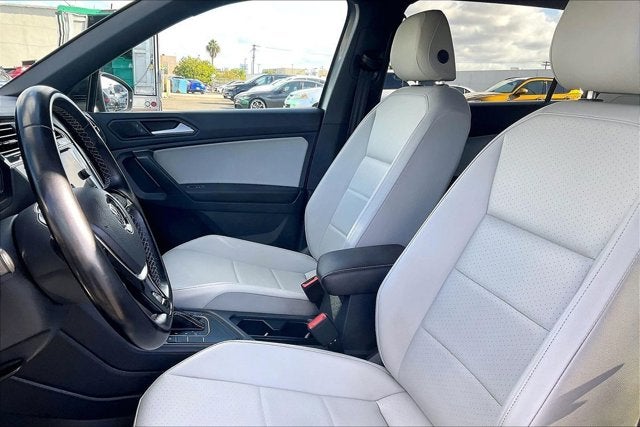 2021 Volkswagen Tiguan 2.0T SE R-Line Black