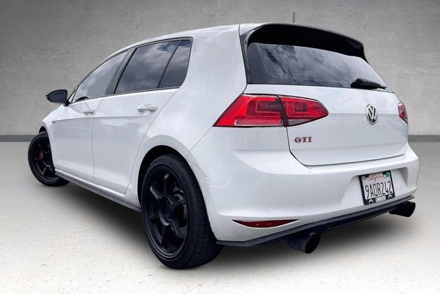 2017 Volkswagen Golf GTI Sport 4-Door