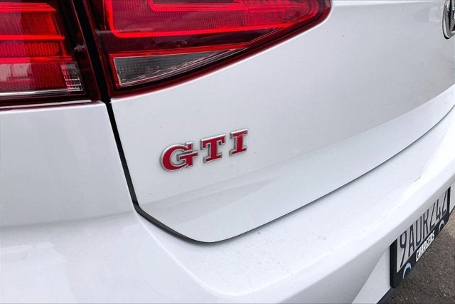 2017 Volkswagen Golf GTI Sport 4-Door