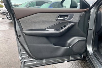 2023 Nissan Rogue SV FWD