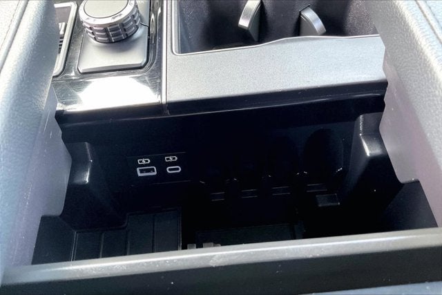 2025 Toyota Tundra Hybrid Limited CrewMax 6.4' Bed