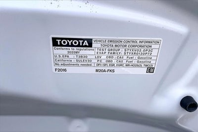 2025 Toyota Corolla LE