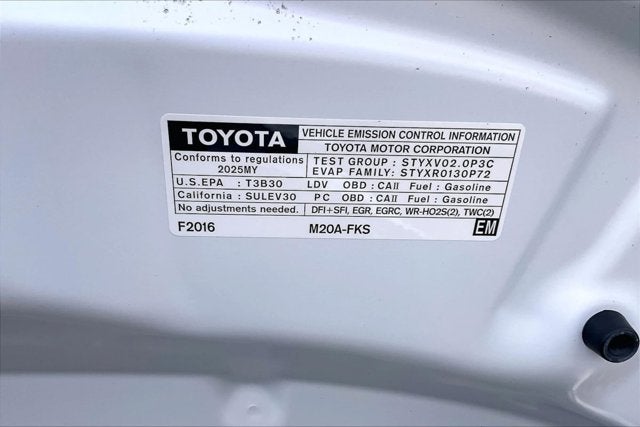 2025 Toyota Corolla LE