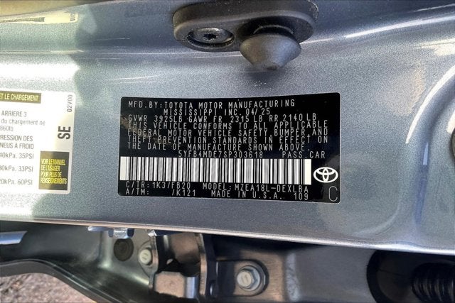 2025 Toyota Corolla LE