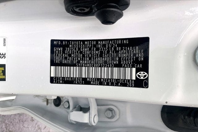 2024 Toyota Corolla LE