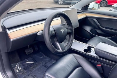 2021 Tesla Model 3 Standard Range Plus Rear-Wheel Drive