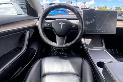 2021 Tesla Model 3 Standard Range Plus Rear-Wheel Drive