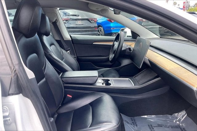 2021 Tesla Model 3 Standard Range Plus Rear-Wheel Drive