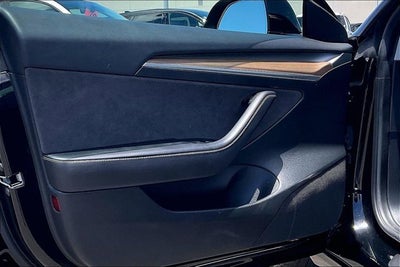 2022 Tesla Model 3 Long Range Dual Motor All-Wheel Drive