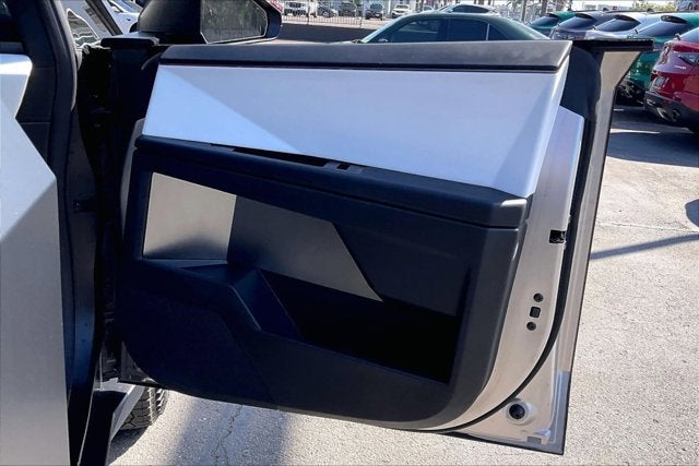 2024 Tesla Cybertruck Cyberbeast