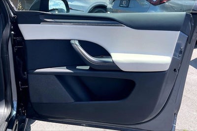 2022 Tesla Model X Plaid Tri Motor All-Wheel Drive