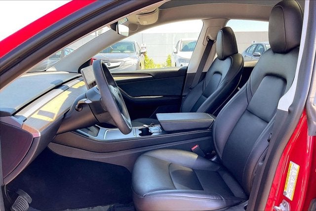 2022 Tesla Model Y Long Range Dual Motor All-Wheel Drive