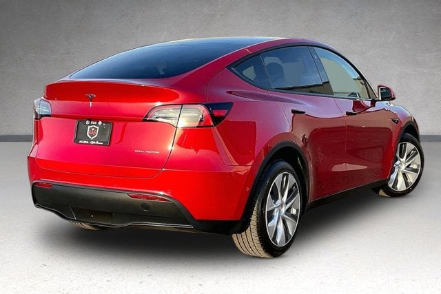 2022 Tesla Model Y Long Range Dual Motor All-Wheel Drive