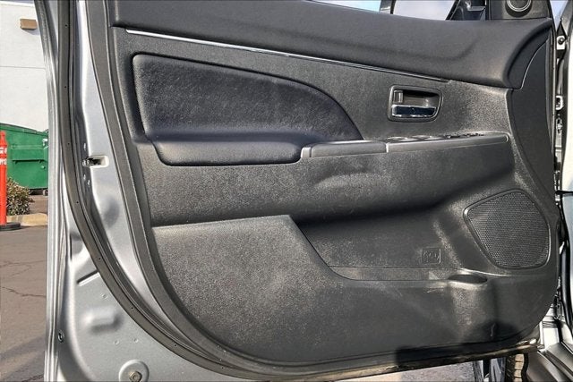 2024 Mitsubishi Outlander Sport SE