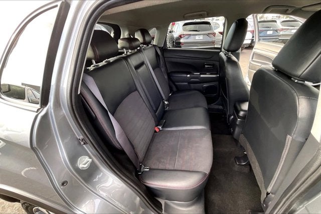 2024 Mitsubishi Outlander Sport SE