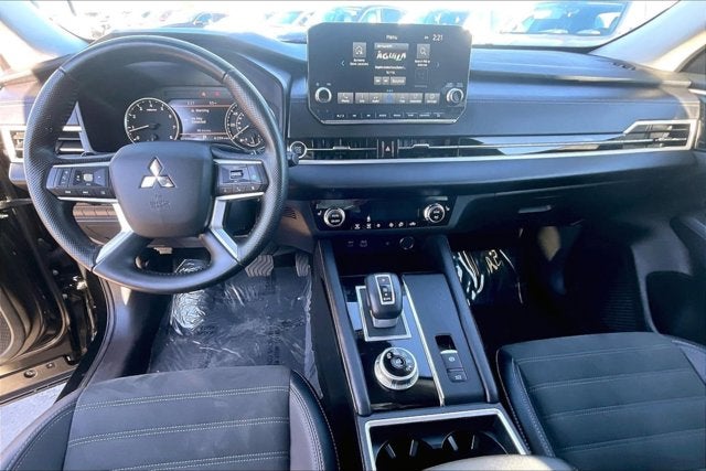 2024 Mitsubishi Outlander SE 2.5 2WD