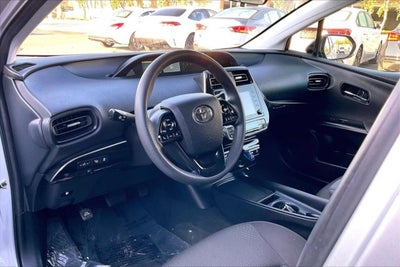 2021 Toyota Prius LE