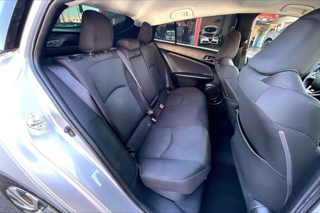 2021 Toyota Prius LE