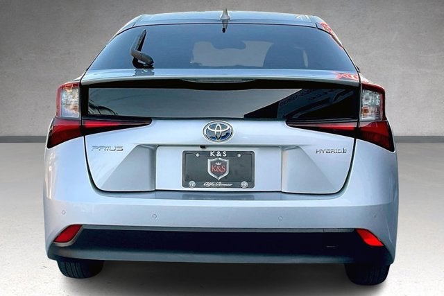 2021 Toyota Prius LE