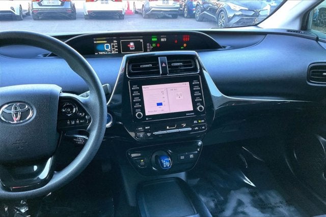 2021 Toyota Prius LE