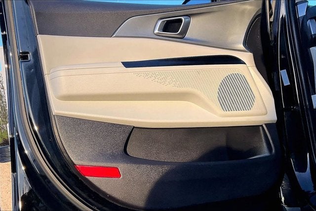 2024 Kia Carnival MPV LX Seat Package