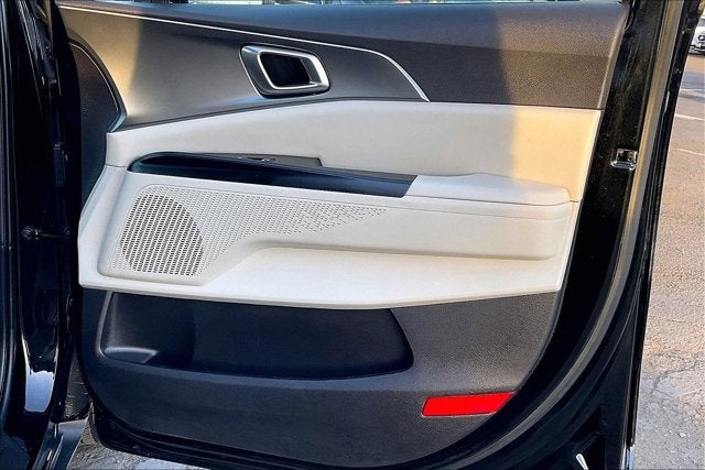 2024 Kia Carnival MPV LX Seat Package