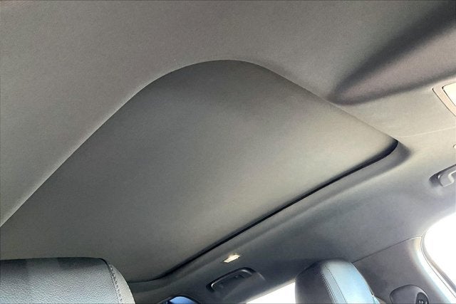 2024 Land Rover Defender 110 P400 X-Dynamic SE