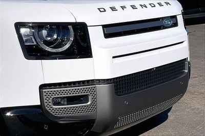 2024 Land Rover Defender 110 P400 X-Dynamic SE