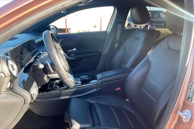 2022 Mercedes-Benz A 220 A 220