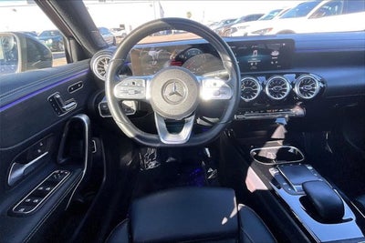 2022 Mercedes-Benz A 220 A 220