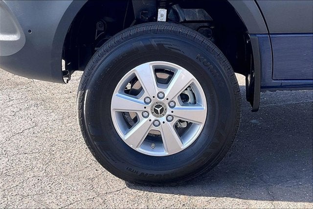 2024 Mercedes-Benz Sprinter 2500 Standard Roof 4-Cyl Diesel HO