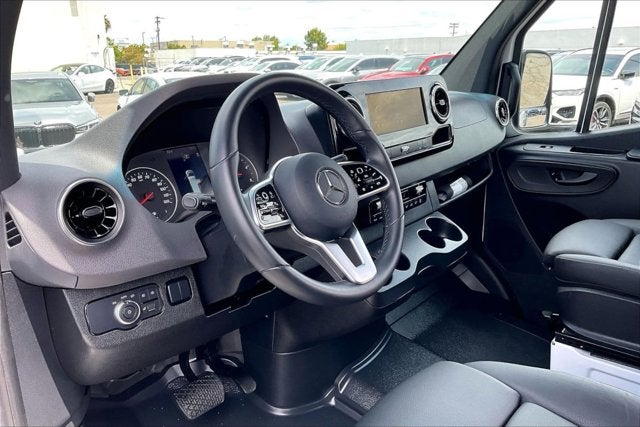 2024 Mercedes-Benz Sprinter 2500 High Roof 4-Cyl Diesel HO