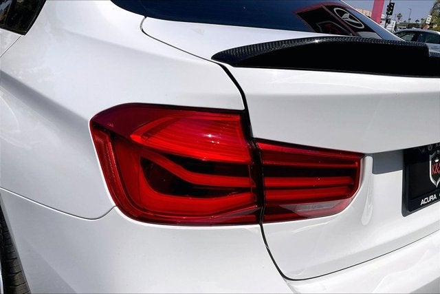 2017 BMW 330i 330i