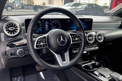 2019 Mercedes-Benz A 220 A 220