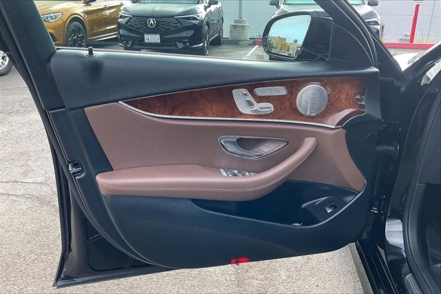 2017 Mercedes-Benz E 300 RWD Sedan