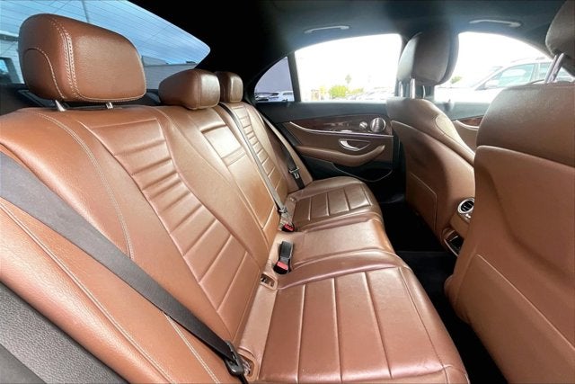 2017 Mercedes-Benz E 300 RWD Sedan