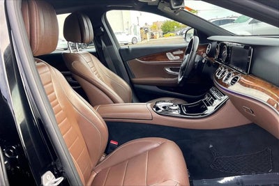 2017 Mercedes-Benz E 300 RWD Sedan