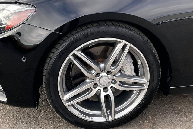2017 Mercedes-Benz E 300 RWD Sedan