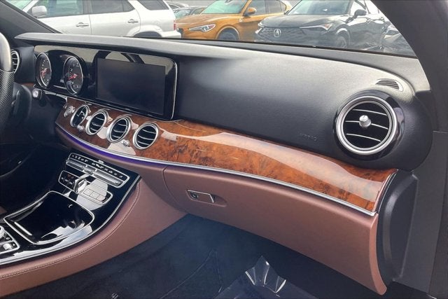 2017 Mercedes-Benz E 300 RWD Sedan