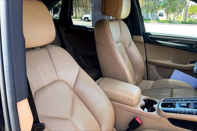 2018 Porsche Macan AWD