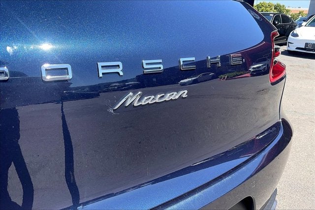 2018 Porsche Macan AWD