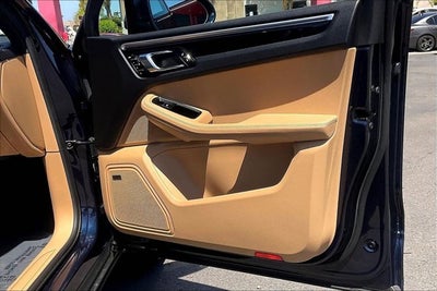 2018 Porsche Macan AWD