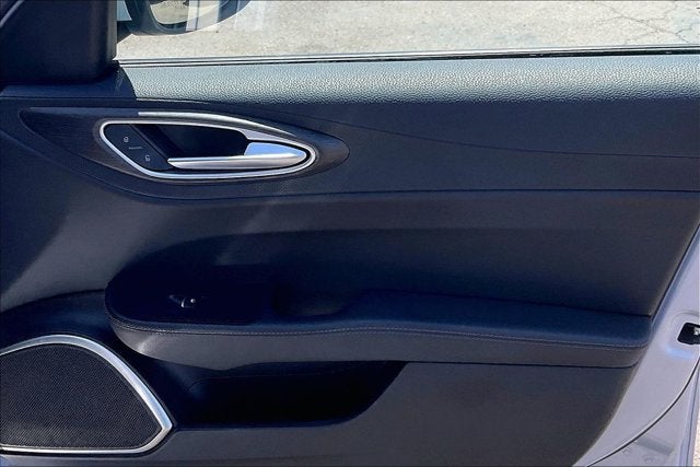 2022 Alfa Romeo Giulia Ti RWD