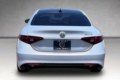 2022 Alfa Romeo Giulia Ti RWD